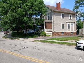 Building Photo - 2461 Fairview Ave