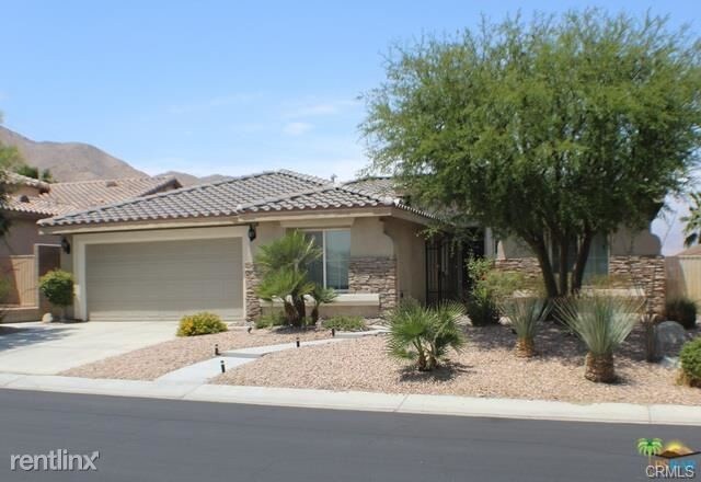 Primary Photo - 4 br, 3 bath House - 1320 Vista Sol