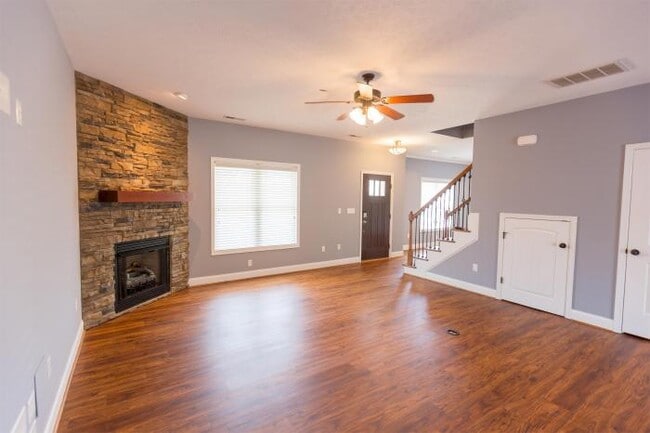 Building Photo - 3 bedroom in Lynchburg VA 24502