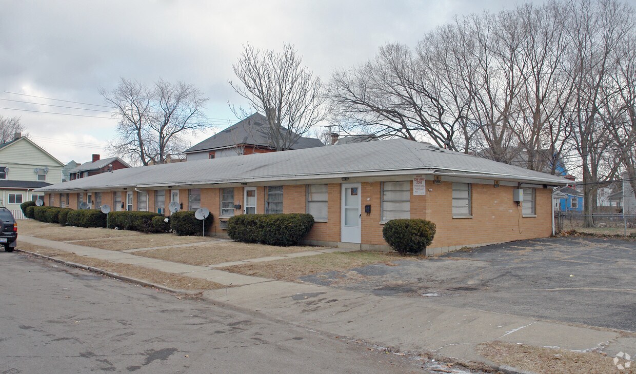 Building Photo - 38 Burkhardt Ave