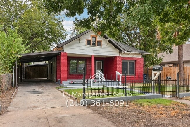 Building Photo - 622 Denver Blvd