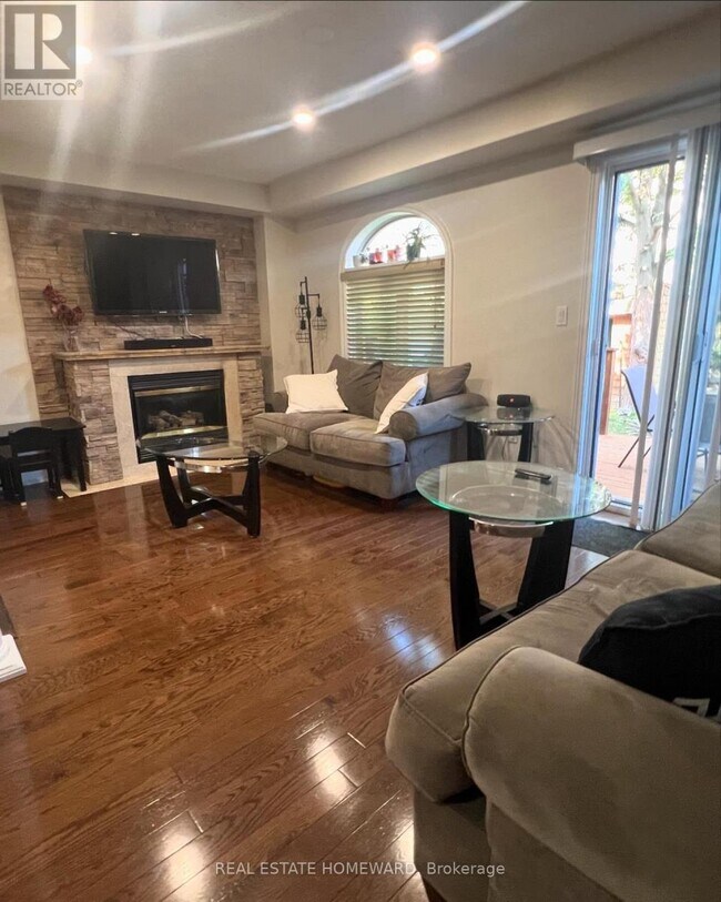 Building Photo - 1129 Hickory Hollow Glen