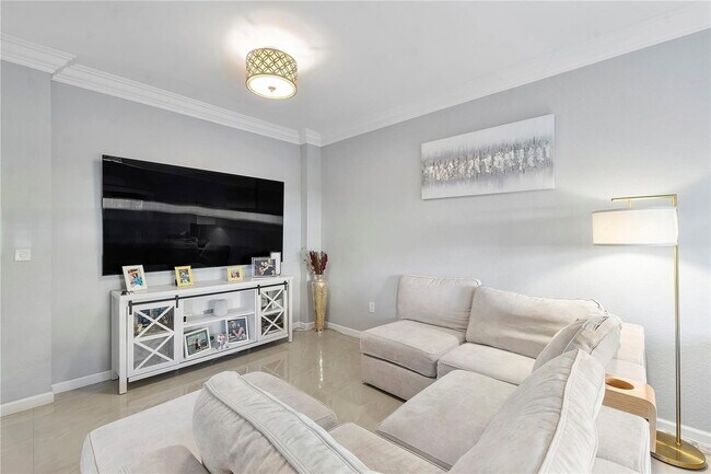 Foto del edificio - 4960 SW 136th Ave