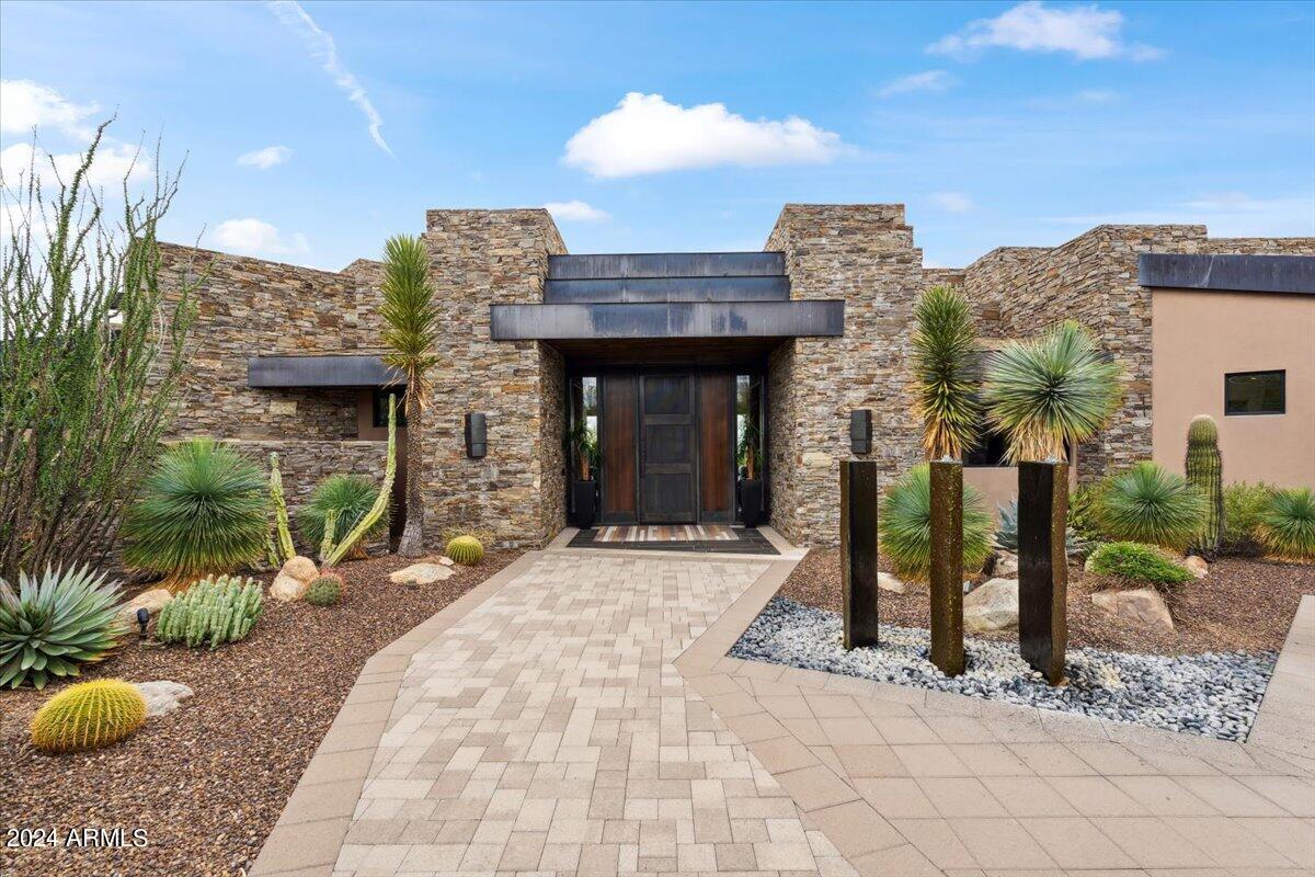 4001 la Ultima Piedra, Carefree, AZ 85377 House Rental in Carefree