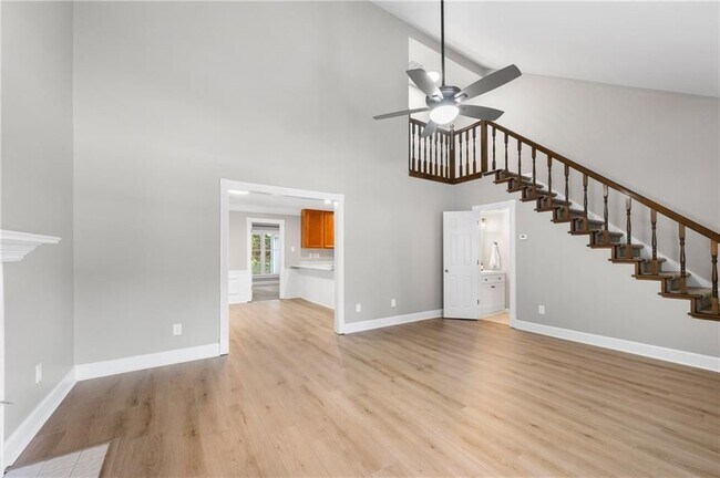 Foto del edificio - 1393 Poplar Pointe