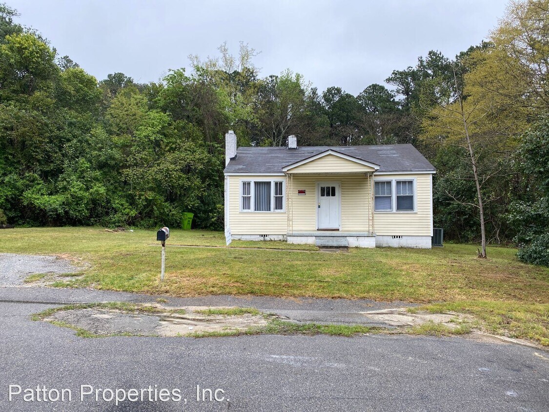 Primary Photo - 2 br, 1 bath House - 2413 Sara Matthews Rd.