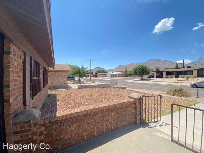 Building Photo - 3 br, 2 bath House - 10352 Bon Aire
