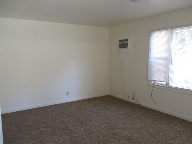 Foto del edificio - 1 Bedroom with home like setting and laund...