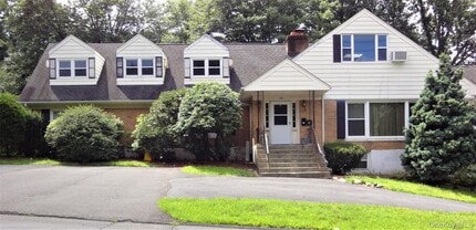 Building Photo - 116 Williams Ave