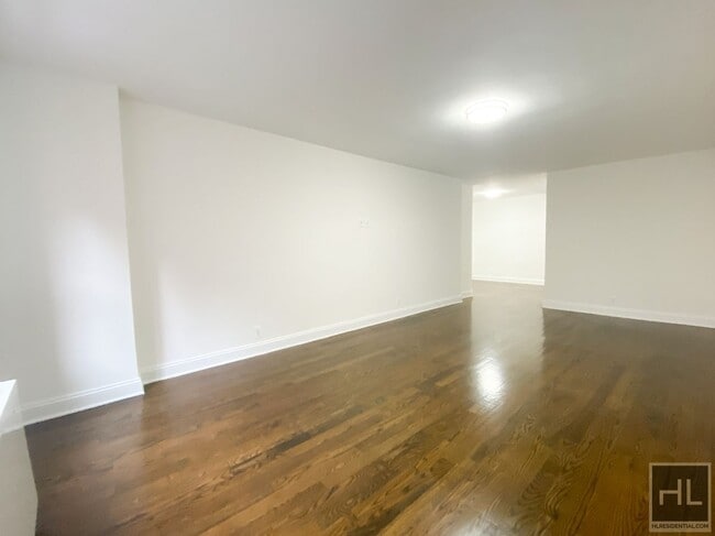 Building Photo - EAST 56 STREET