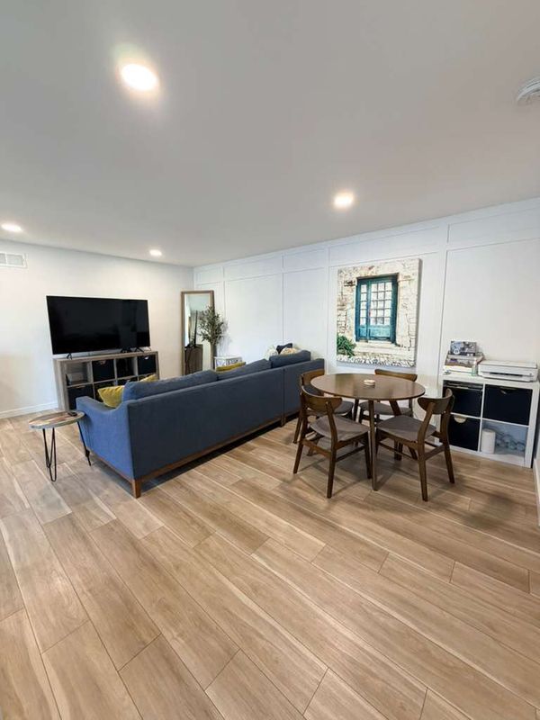 Foto del edificio - 2144 Bluehaven Ct