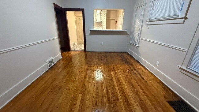 Building Photo - 14421 Marlowe St