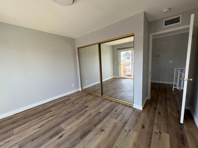 Foto del edificio - 617 E Elk Ave