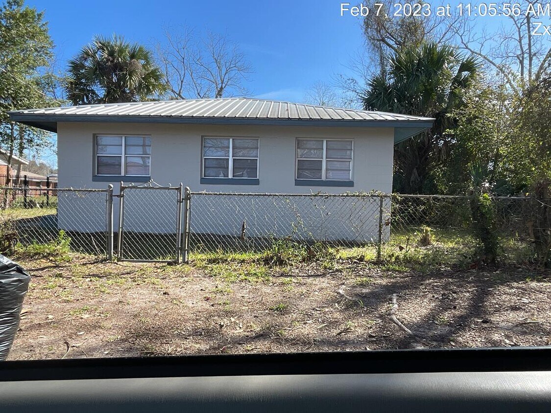 803 N 17th St, Palatka, FL 32177 House Rental in Palatka, FL