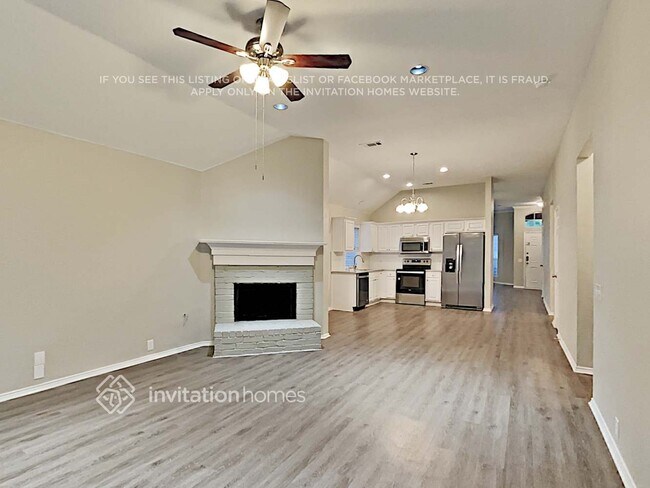 Foto del edificio - 119 Julian Dr