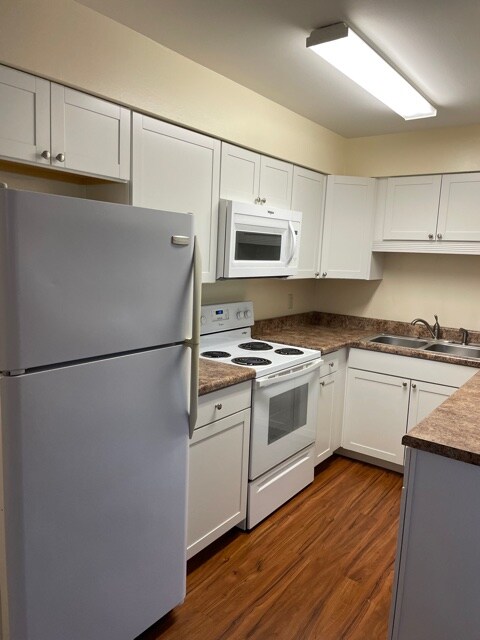 Building Photo - 133 3rd Ave