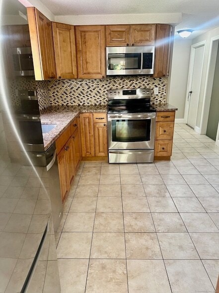 Foto del edificio - 254 Sand Hill Rd