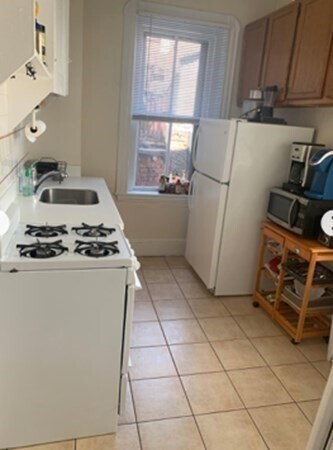 Foto del edificio - 28 Temple St