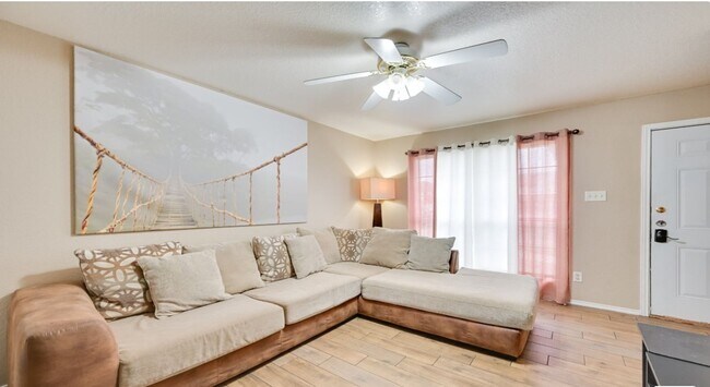 Foto del edificio - 4203 Deek Dr