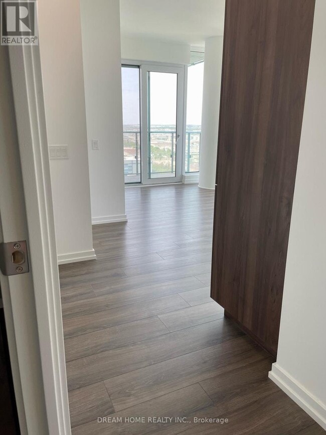 Building Photo - 7890 Jane St