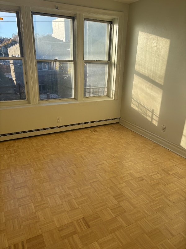 Building Photo - 201 E 51st St