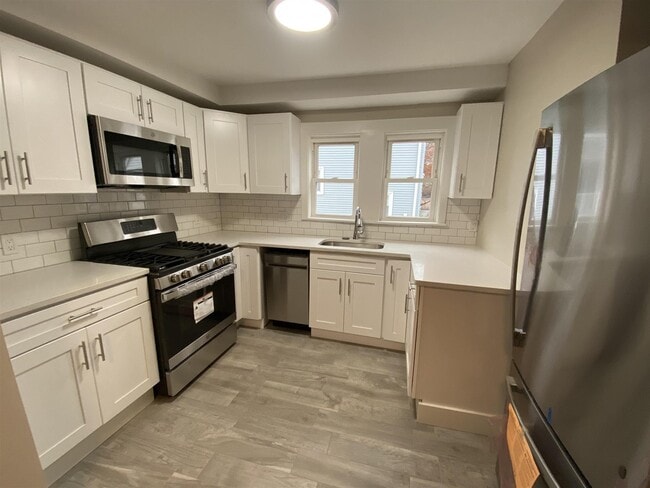 Building Photo - 8 Fiske Ave