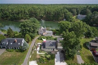 Building Photo - 64 Chauncey Creek Rd