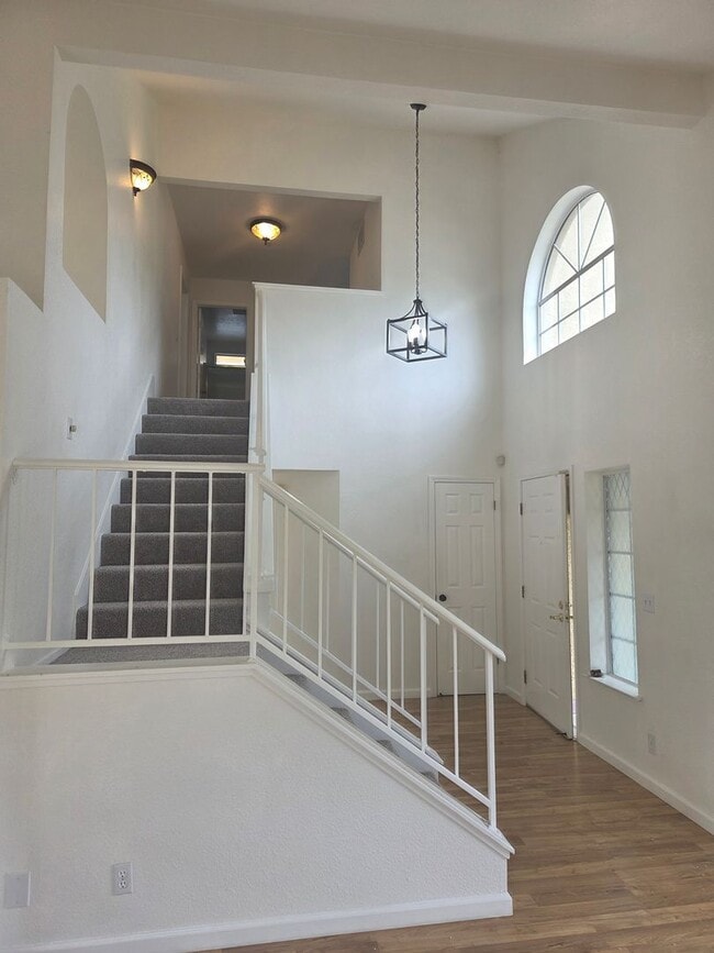Building Photo - 745 Monte Carlo Dr