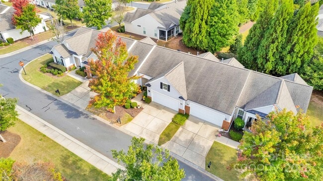 Foto del edificio - 28112 Song Sparrow Ln