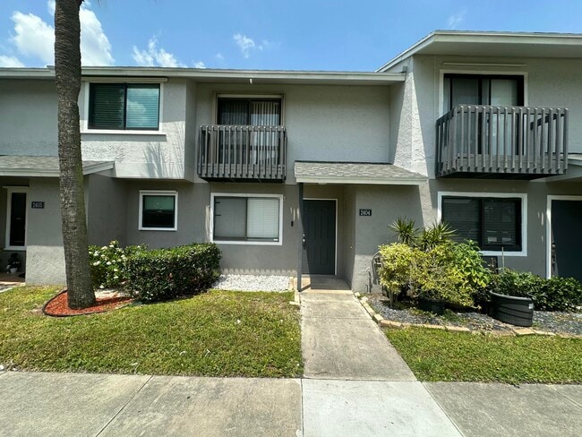 Foto del edificio - 2404 Seaside Dr