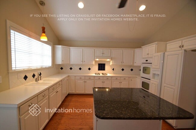Foto del edificio - 650 Petree Rd