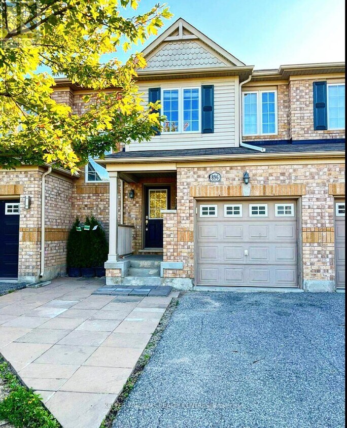 Primary Photo - 896 Thompson Rd S