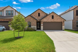 Building Photo - 2588 Gideon Ln