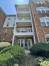 Building Photo - 14817 Santa Lucia Dr