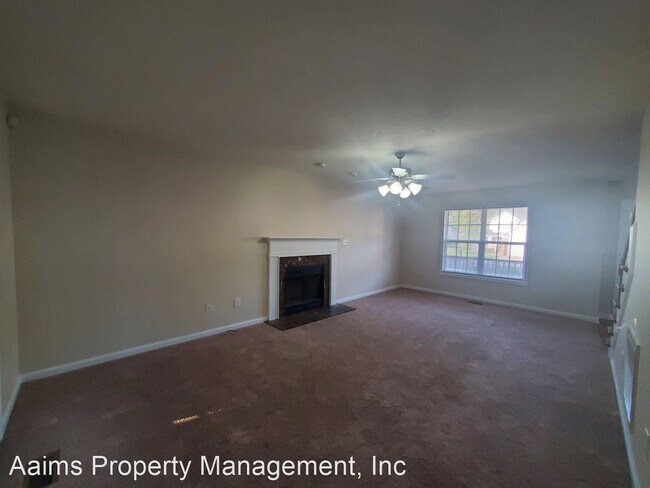 Building Photo - 3 br, 2.5 bath House - 213 Kristin Avenue