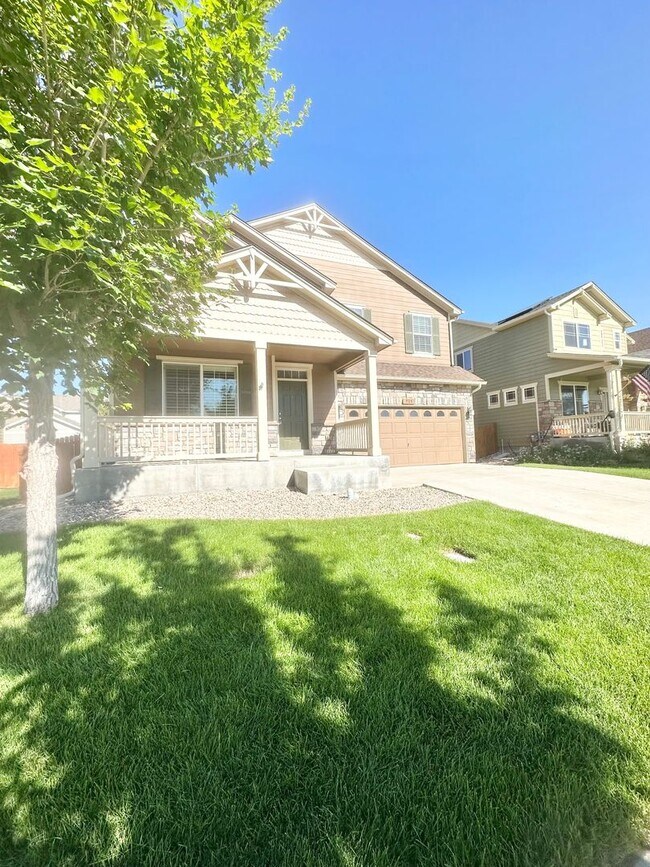 Building Photo - 915 Campfire Dr