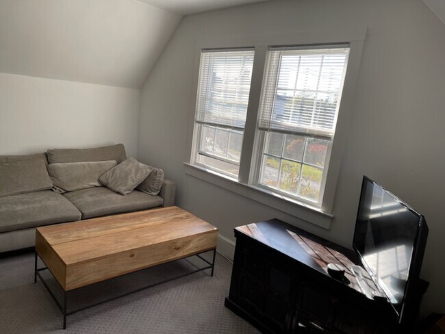Living Room - Partial View - 625 Meadow St