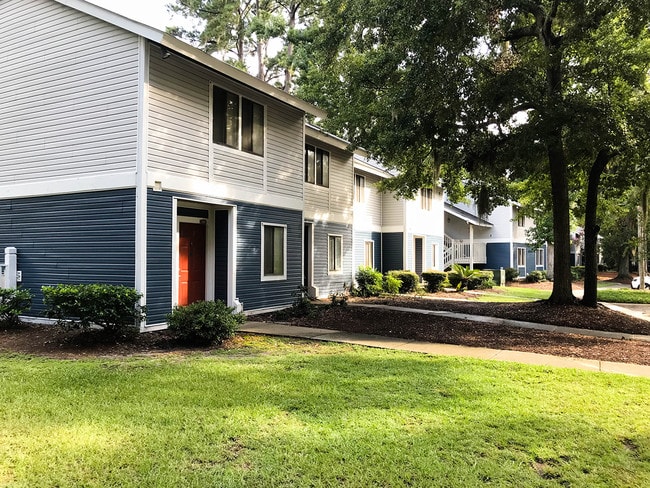 Building Photo - West Wind Landing Apartments & Townhomes