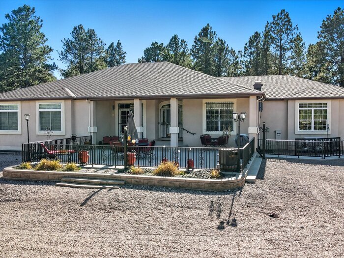 Foto principal - 12855 Murphy Rd