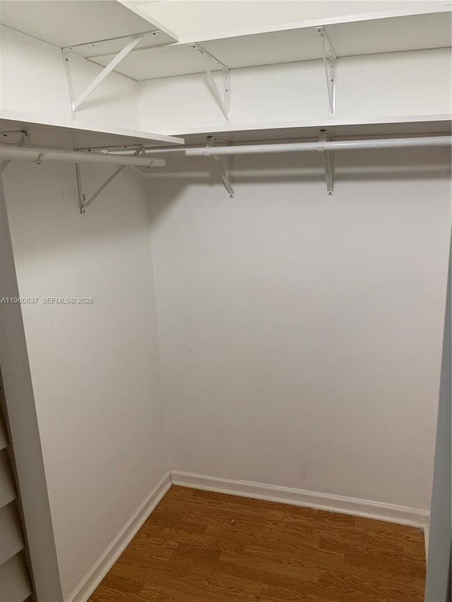 Foto del edificio - 3500 SW Natura Blvd