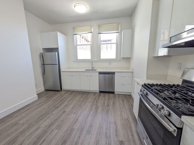 Photo - 1048_DIVIS Apartment