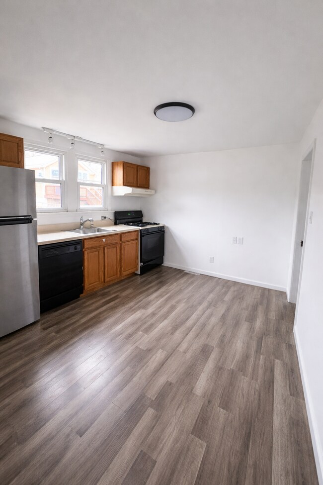 Foto del edificio - 56 Shady Ln