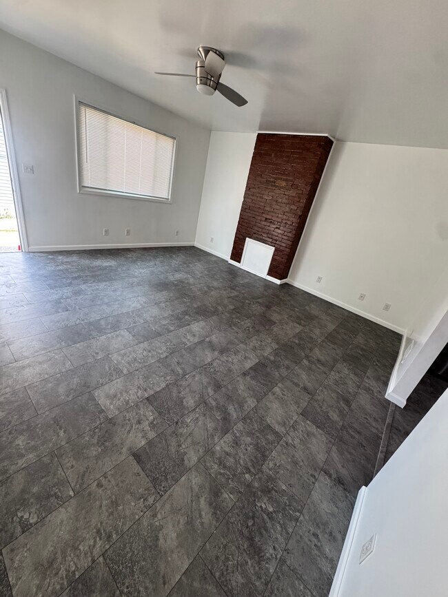 Building Photo - 3232 Harcum Way