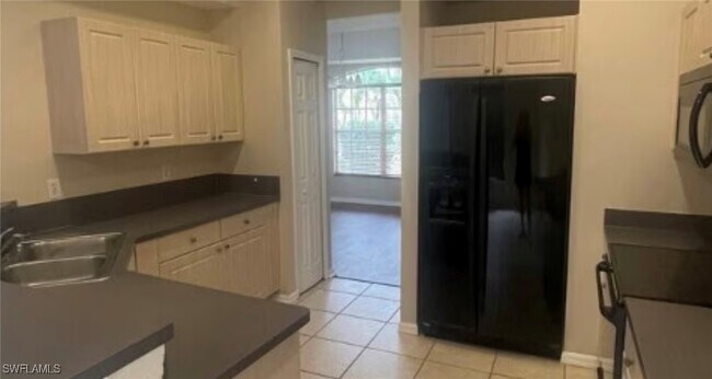 Foto del edificio - 4833 SW 25th Ct