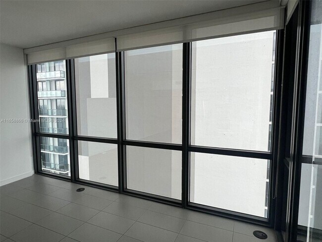 Foto del edificio - 1600 NE 1st Ave