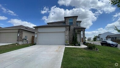 Building Photo - 204 Bronco Billy Dr