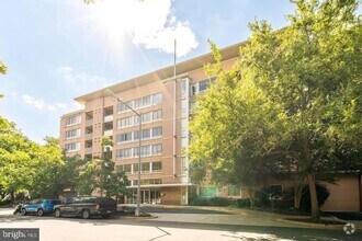 Building Photo - 350 G St SW