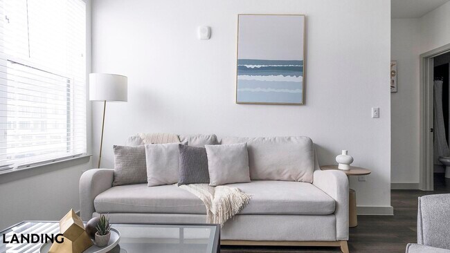 Foto del edificio - 91 Jensen Dr