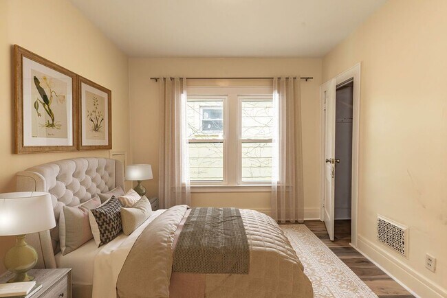 Foto del edificio - 1030 Oak St