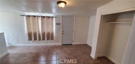 Building Photo - 9621 San Vincente Ave